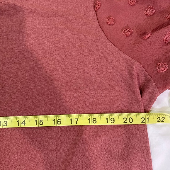 Dusty Rose lightweight sheer short puff sleeve with embroidered polka dots - Picture 4 of 8